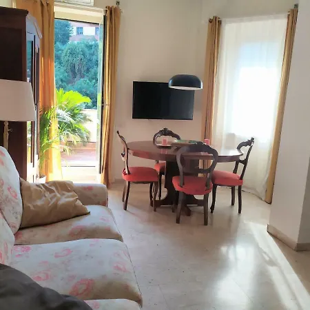아파트 Viale Trastevere 231 A Int.2 *