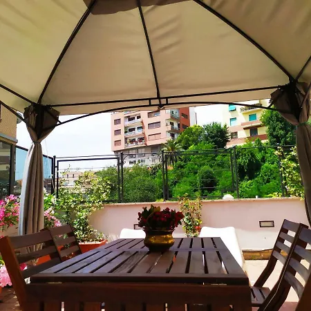 Viale Trastevere 231 A Int.2 * 로마